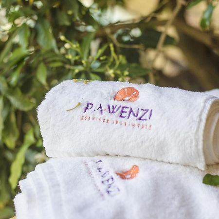 Pawenzi Serviced Apartments Момбаса Екстер'єр фото