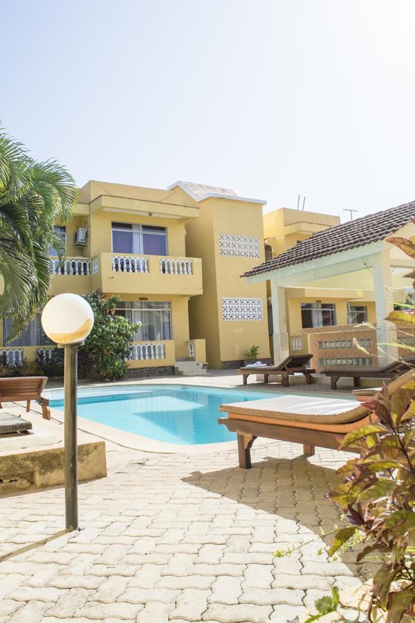 Pawenzi Serviced Apartments Момбаса Екстер'єр фото