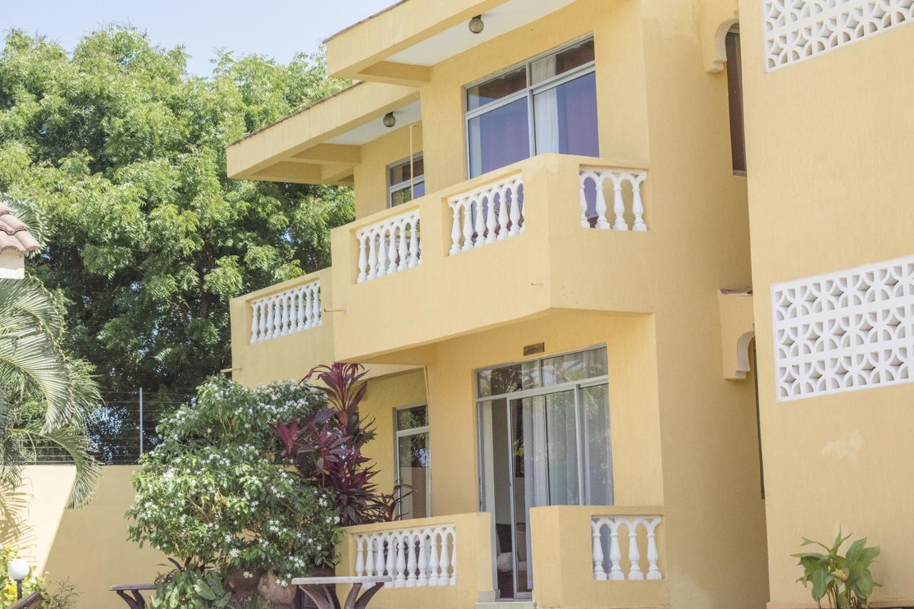Pawenzi Serviced Apartments Момбаса Екстер'єр фото