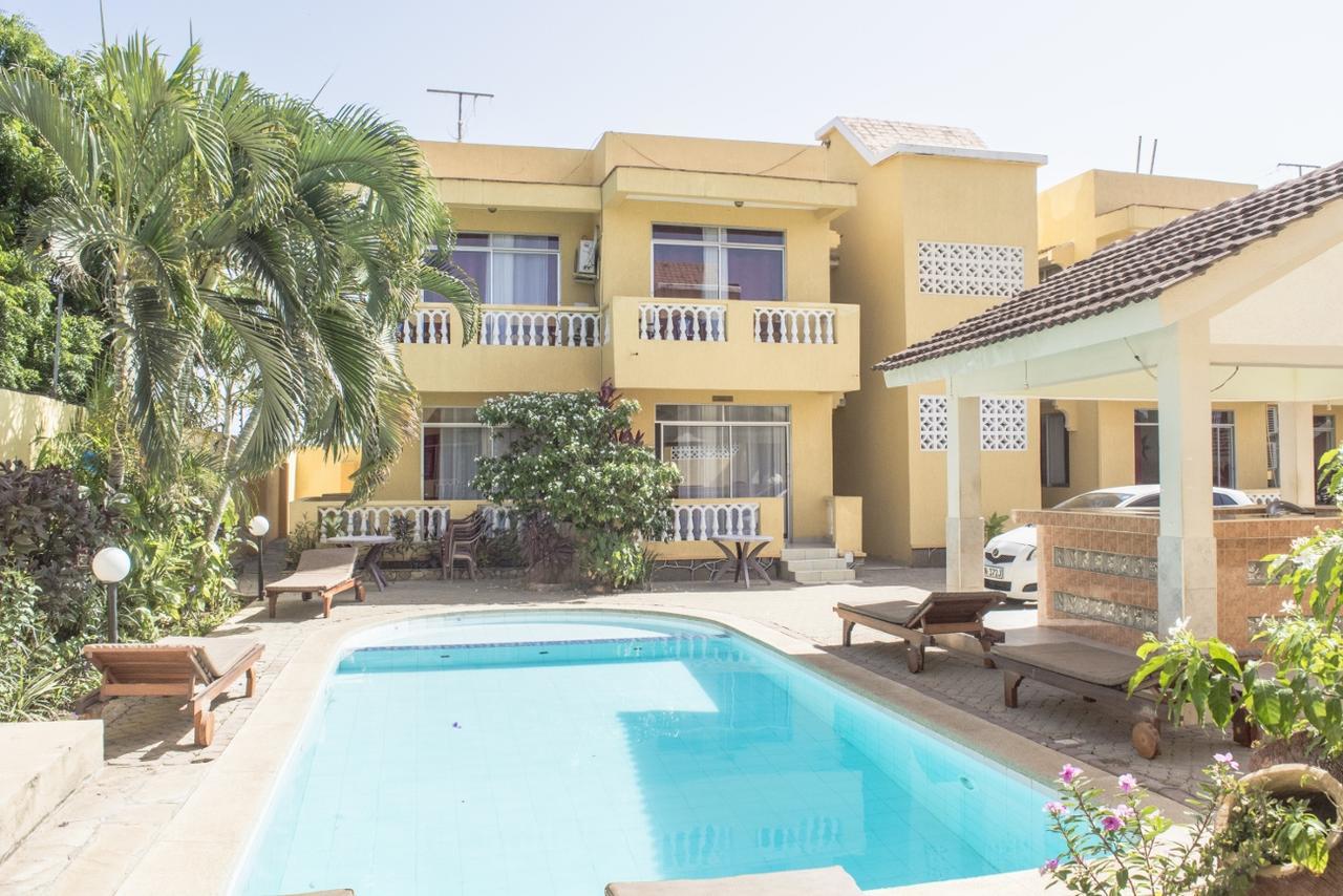 Pawenzi Serviced Apartments Момбаса Екстер'єр фото