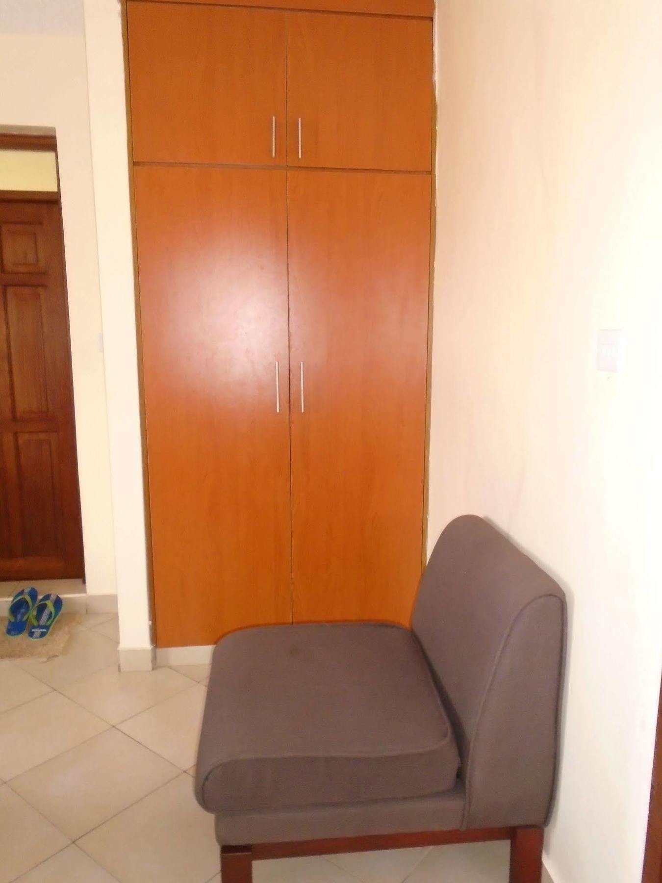 Pawenzi Serviced Apartments Момбаса Екстер'єр фото