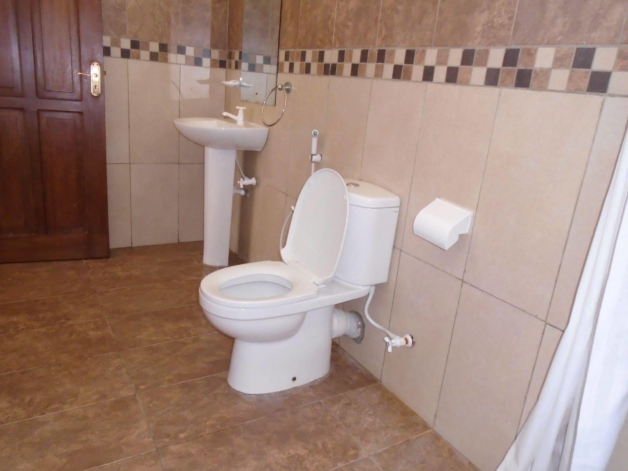 Pawenzi Serviced Apartments Момбаса Екстер'єр фото